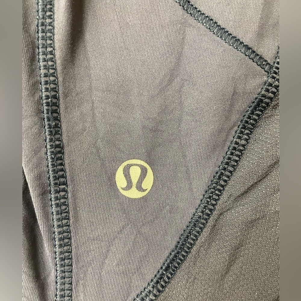 Lululemon Run A Marathon Crop II - Picture 7 of 13